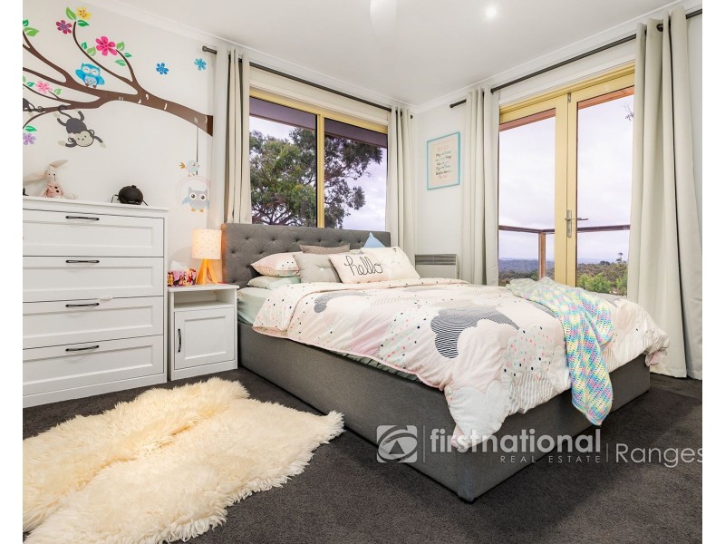 12 Carcoola Street, Cockatoo VIC 3781