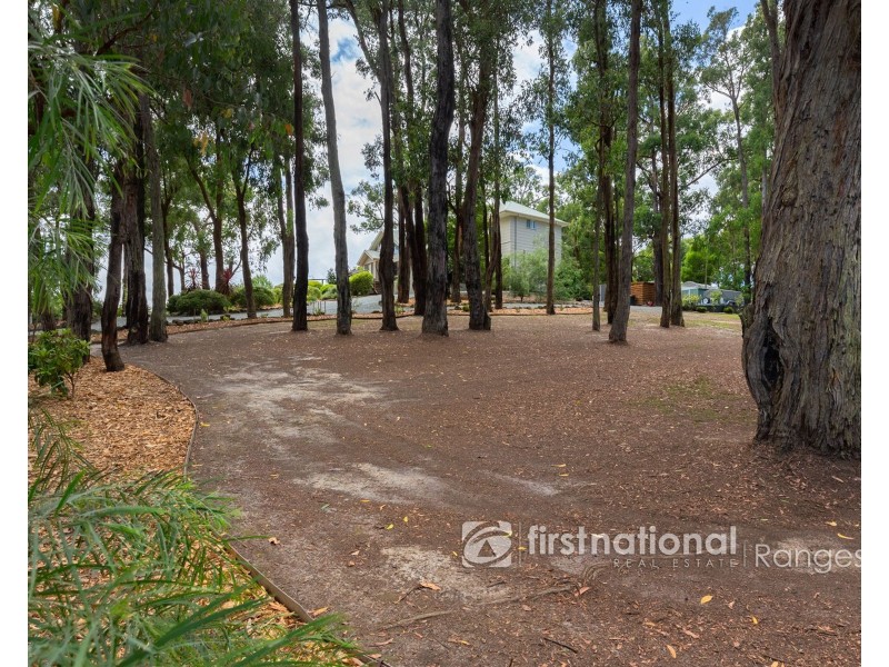 12 Carcoola Street, Cockatoo VIC 3781