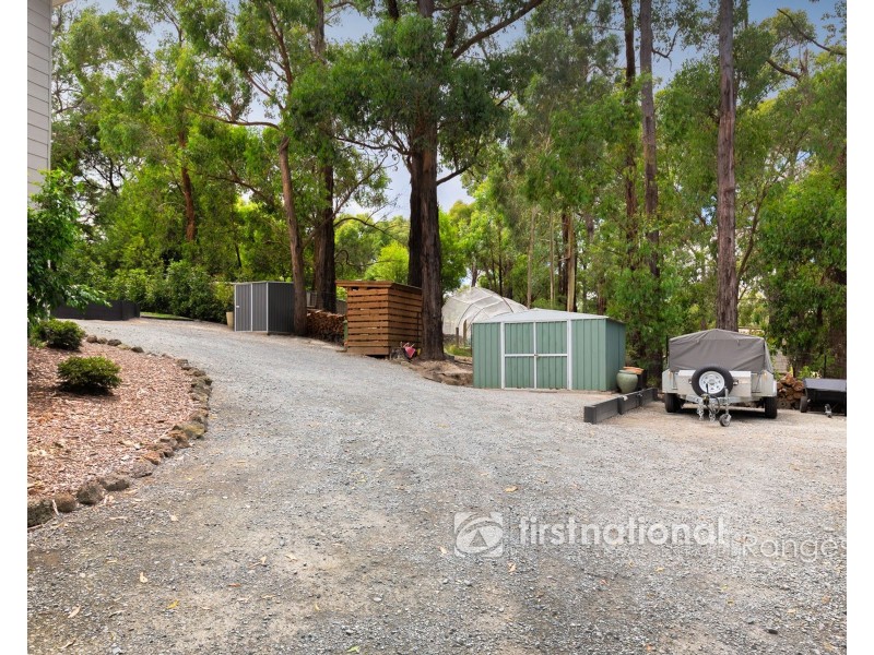 12 Carcoola Street, Cockatoo VIC 3781