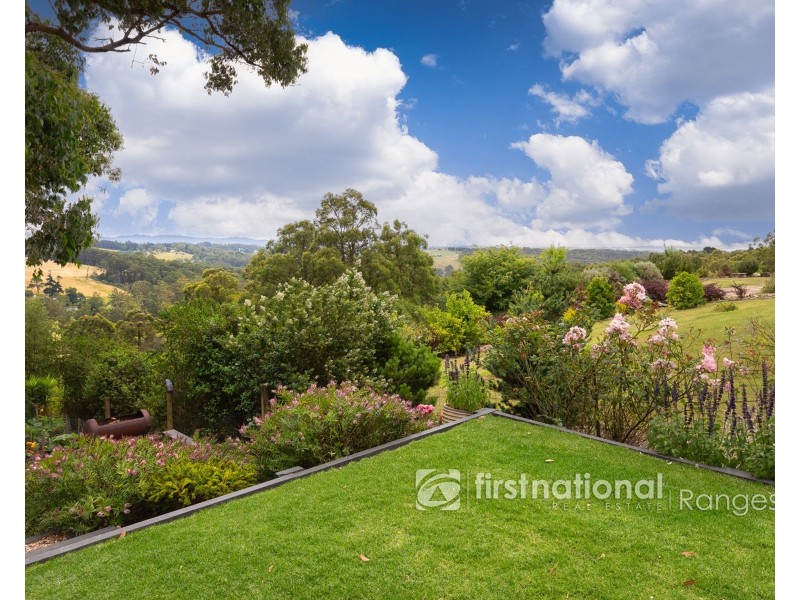 12 Carcoola Street, Cockatoo VIC 3781