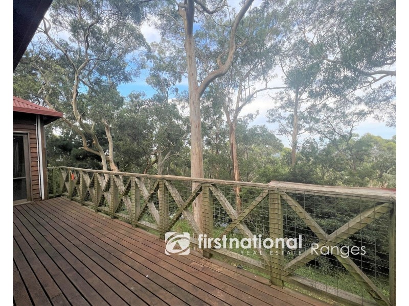 6 Two Bays Crescent, Selby VIC 3159