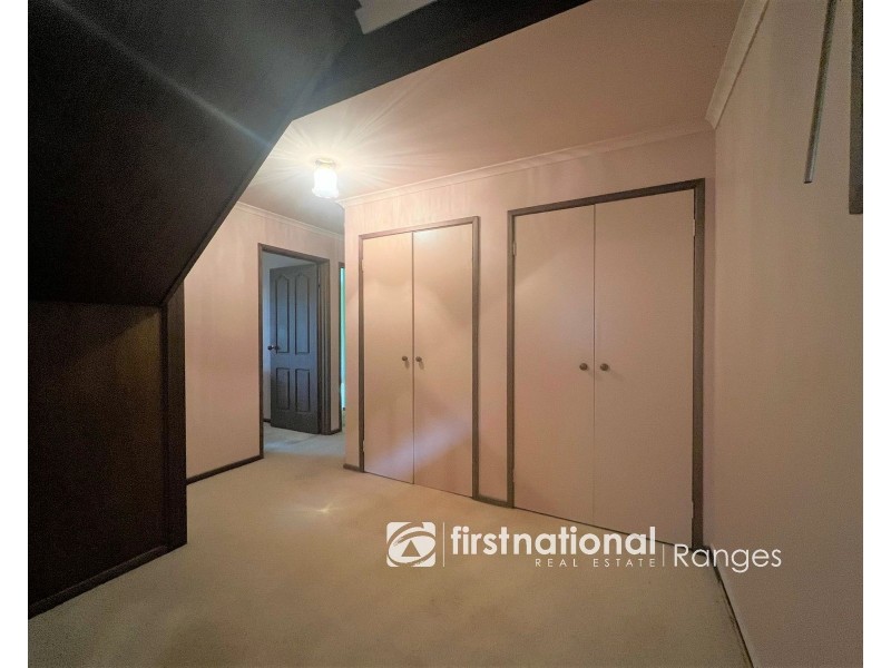 6 Two Bays Crescent, Selby VIC 3159