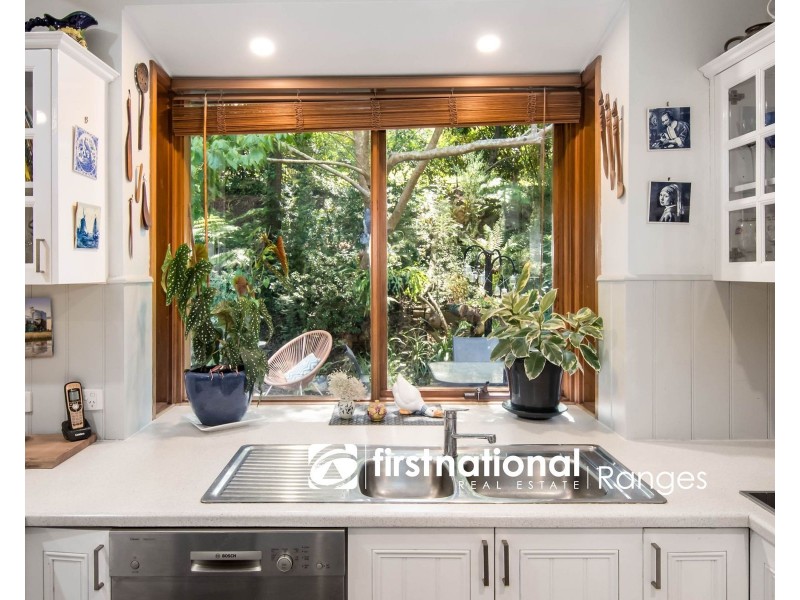 27 Bolton Road, Selby VIC 3159