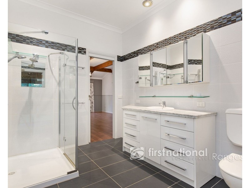 13 Edenmont Road, Emerald VIC 3782