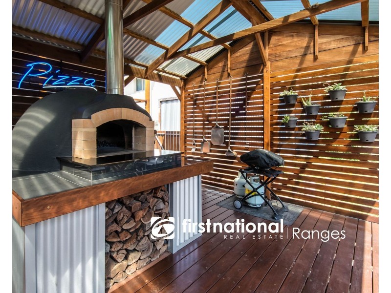 8 Heath Road, Belgrave Heights VIC 3160