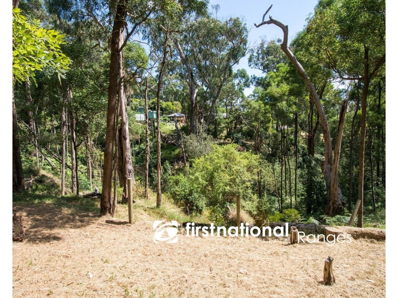 8 Heath Road, Belgrave Heights VIC 3160