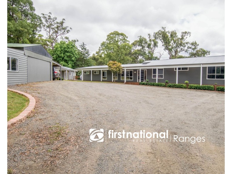 32 View Hill Road, Cockatoo VIC 3781
