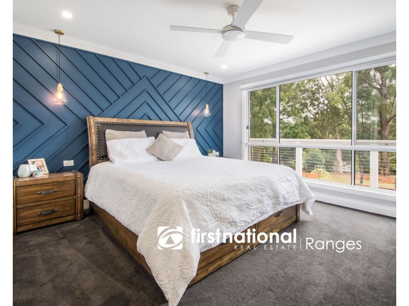32 View Hill Road, Cockatoo VIC 3781