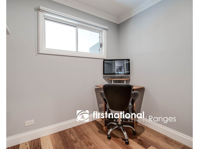 32 View Hill Road, Cockatoo VIC 3781