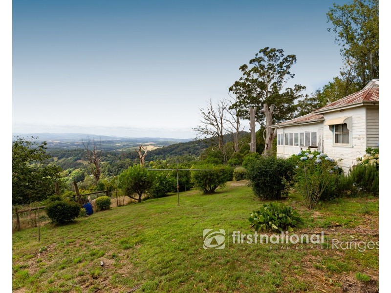 2 Locarno Avenue, Kallista VIC 3791