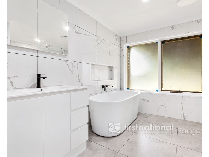 104 Moores Road, Monbulk VIC 3793