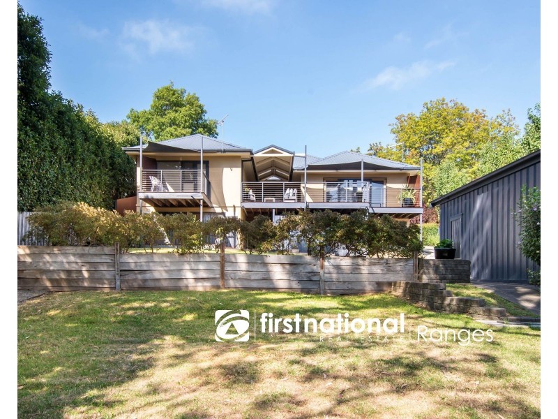 35 Griffiths Road, Upwey VIC 3158