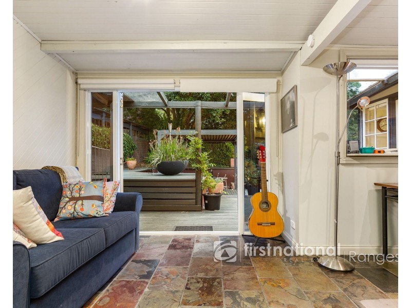 24 Aura Vale Road, Menzies Creek VIC 3159
