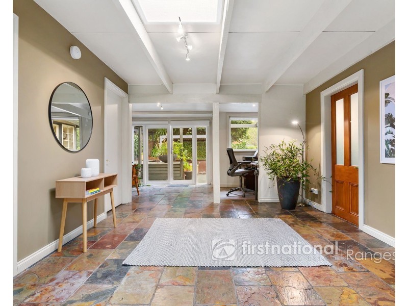 24 Aura Vale Road, Menzies Creek VIC 3159