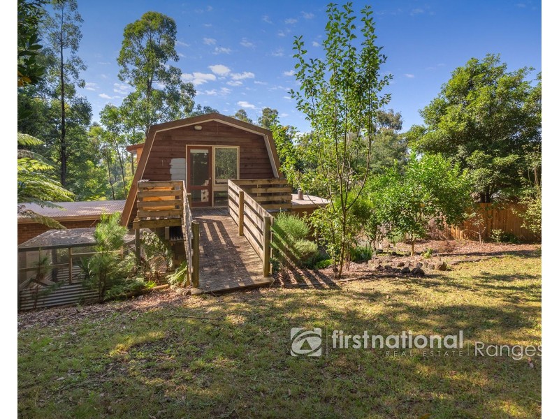 28 First Avenue, Cockatoo VIC 3781