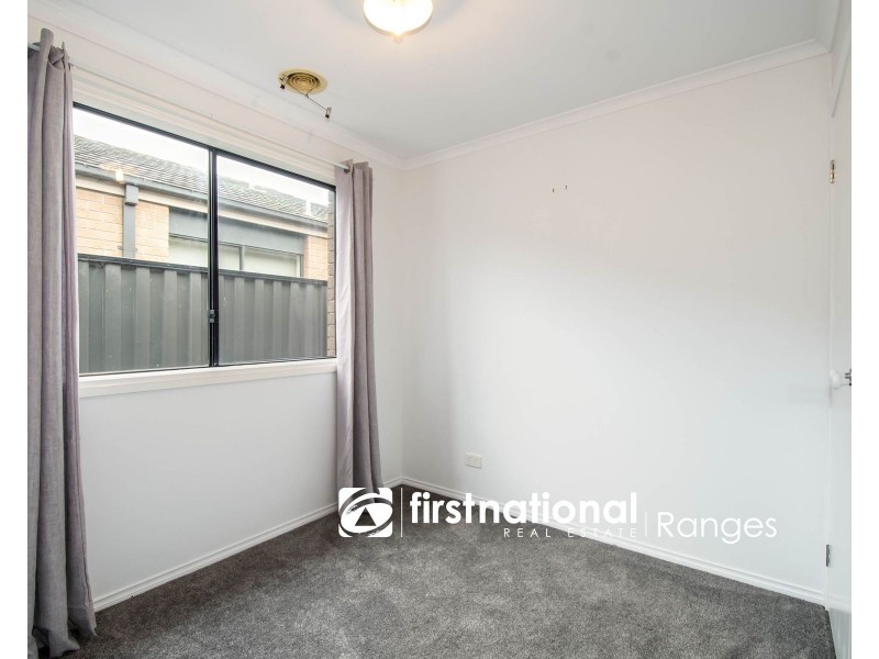 26 Windermere Boulevard, Pakenham VIC 3810