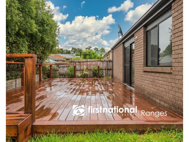 26 Windermere Boulevard, Pakenham VIC 3810