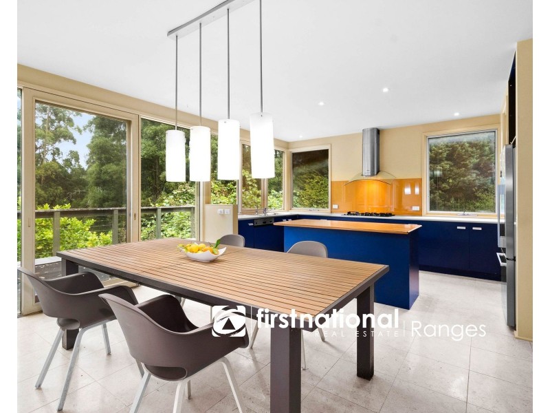 18 Chalet Road, Olinda VIC 3788