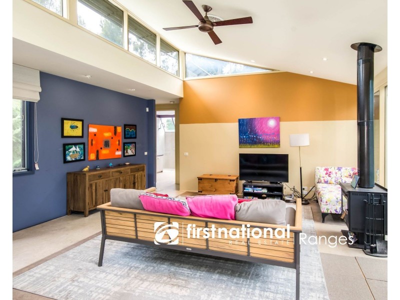 18 Chalet Road, Olinda VIC 3788