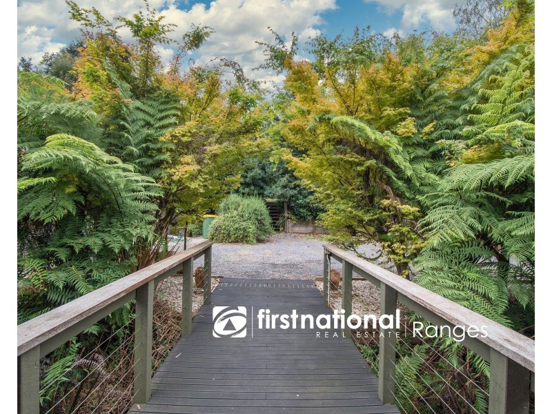 18 Chalet Road, Olinda VIC 3788