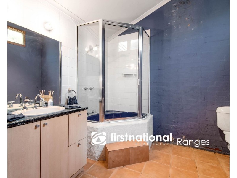 18 Chalet Road, Olinda VIC 3788