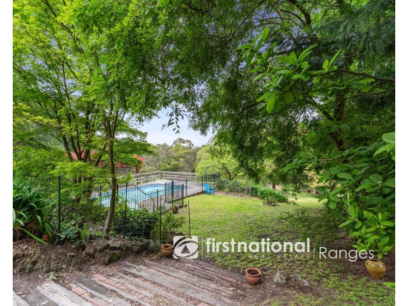 22 Downey Road, Dewhurst VIC 3808