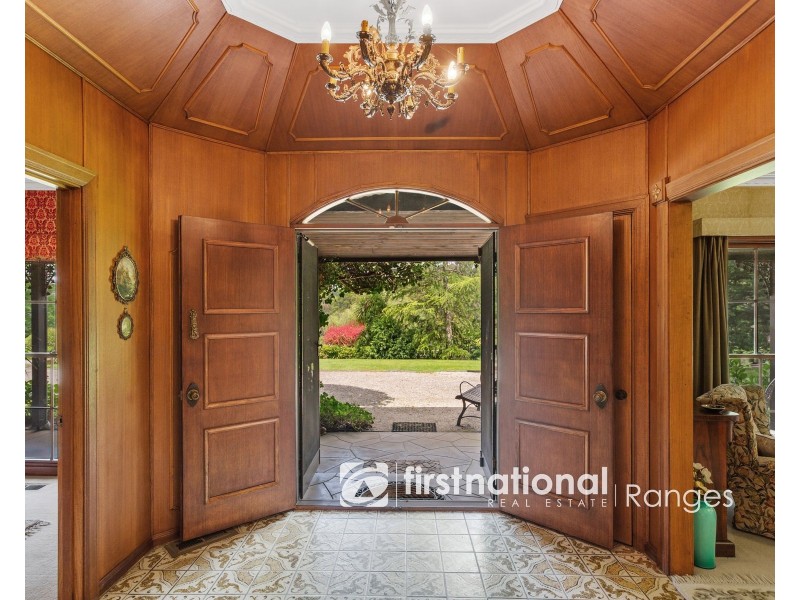 22 Downey Road, Dewhurst VIC 3808