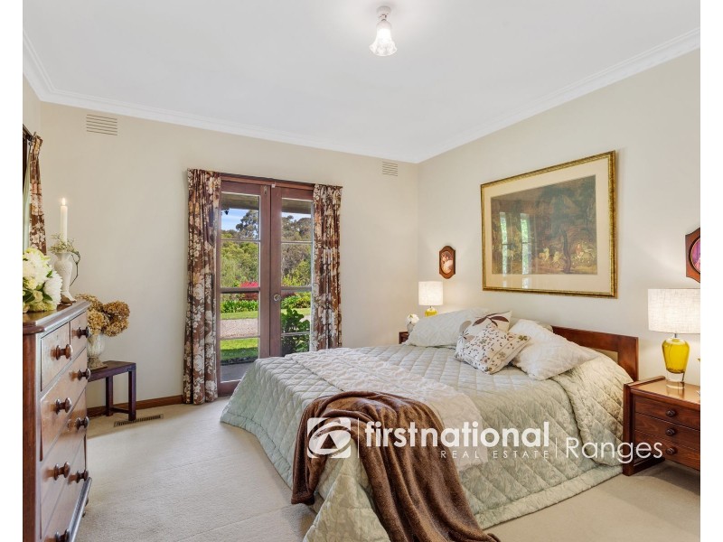 22 Downey Road, Dewhurst VIC 3808