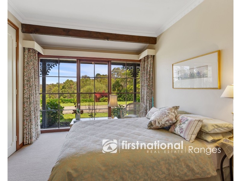 22 Downey Road, Dewhurst VIC 3808