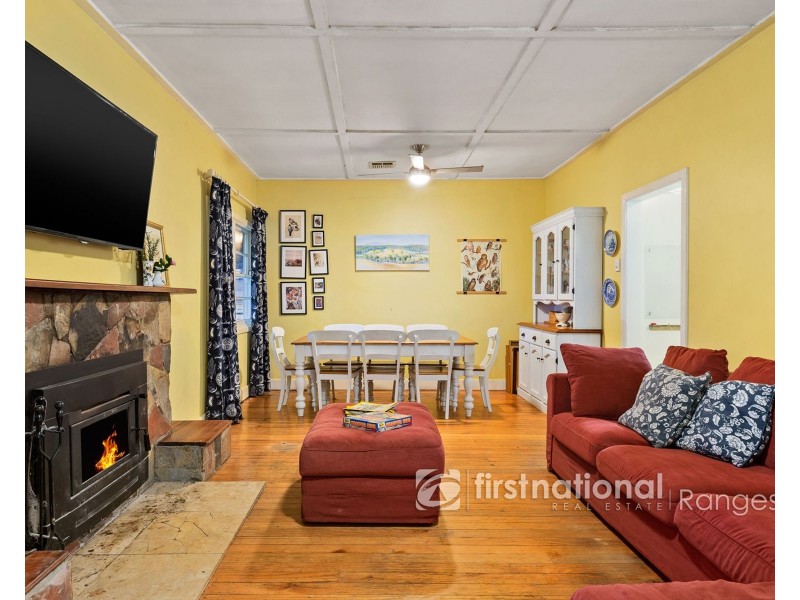 6 Glenbrook Road, Clematis VIC 3782