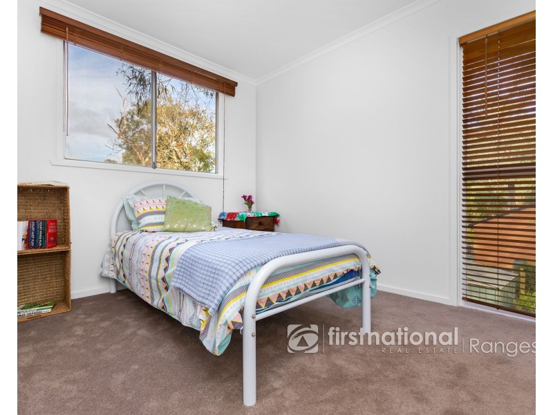 68 Temple Road, Selby VIC 3159