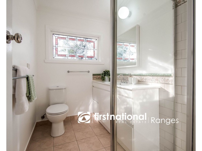 5 Birdwood Avenue, Upwey VIC 3158