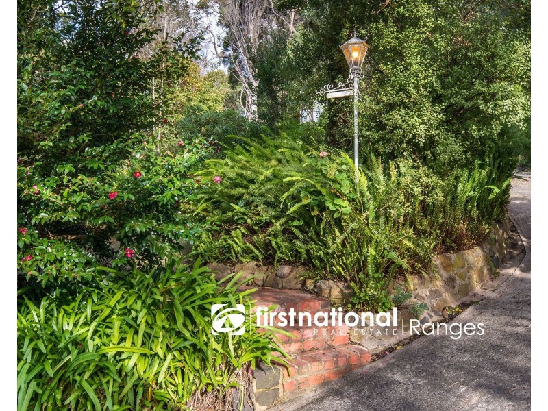5 Birdwood Avenue, Upwey VIC 3158