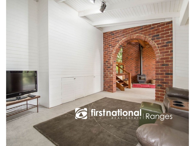 2 Colehurst Crescent, Sassafras VIC 3787
