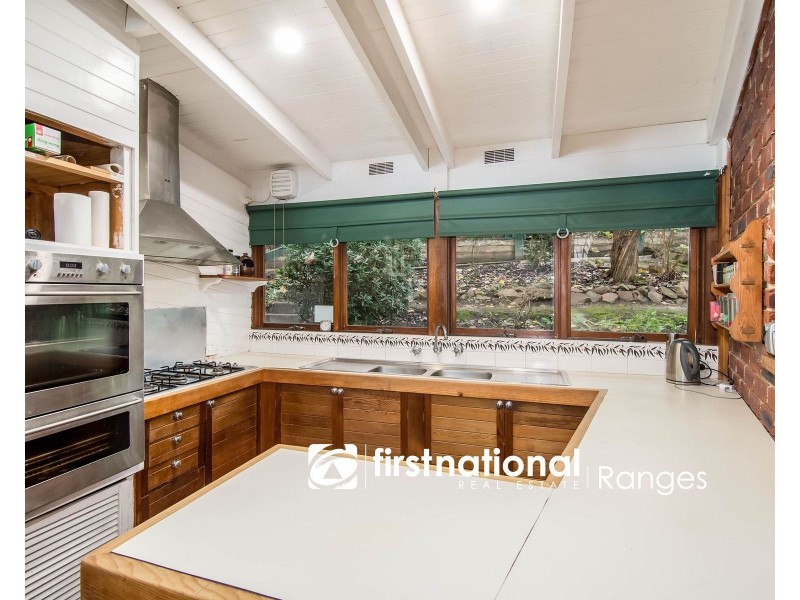 2 Colehurst Crescent, Sassafras VIC 3787
