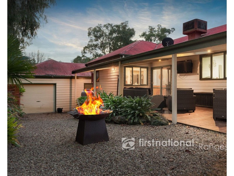 84 Woori Yallock Road, Cockatoo VIC 3781