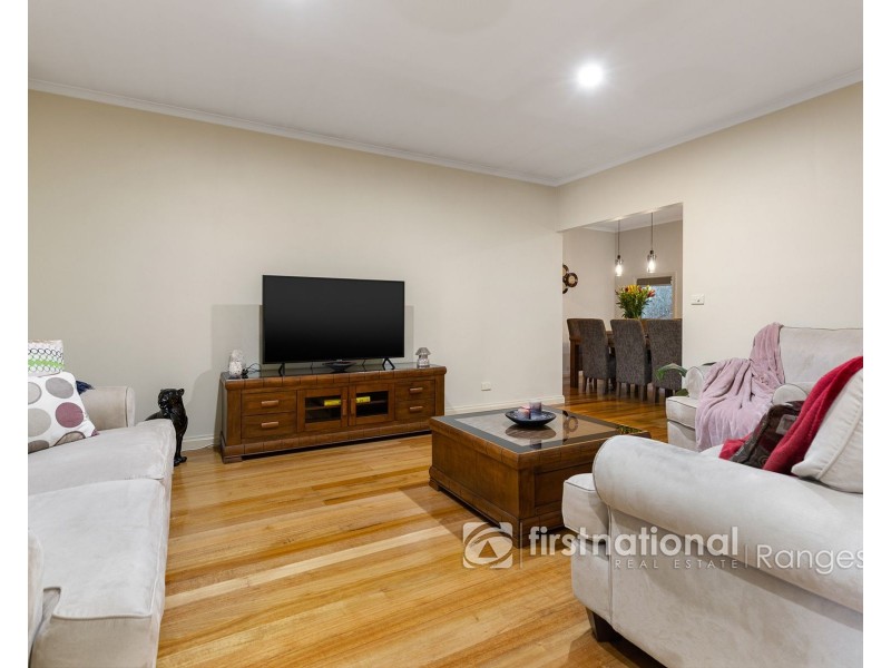 84 Woori Yallock Road, Cockatoo VIC 3781