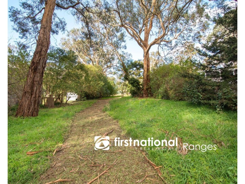 54 McNicol Road, Belgrave VIC 3160