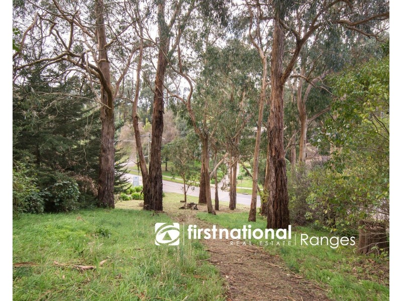54 McNicol Road, Belgrave VIC 3160