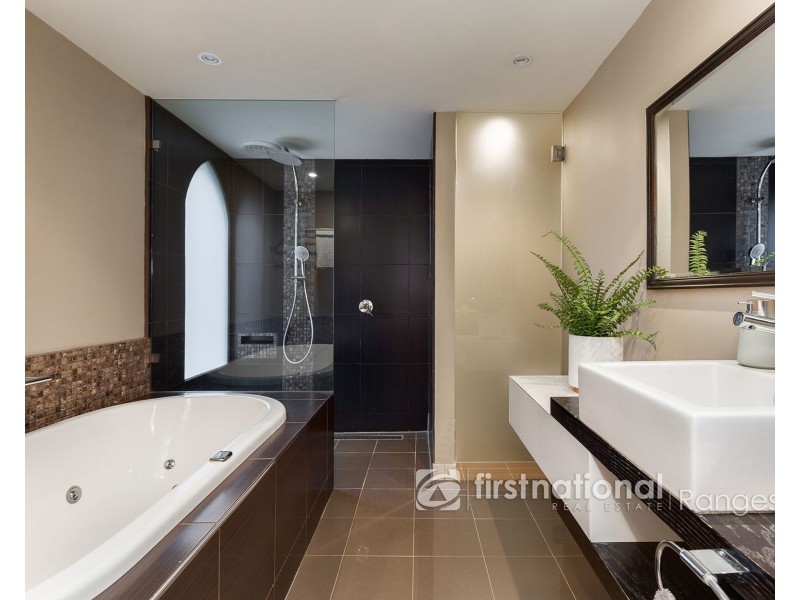 9 Observatory Road, Mount Dandenong VIC 3767