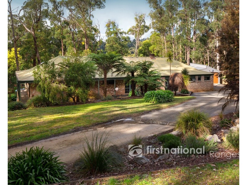 8 Moola Road, Cockatoo VIC 3781