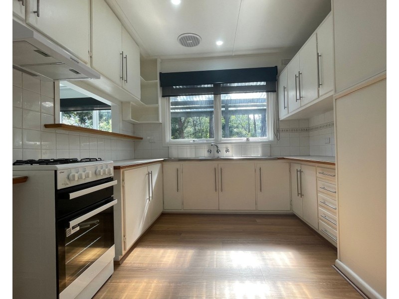 52 Bartley Road, Belgrave Heights VIC 3160