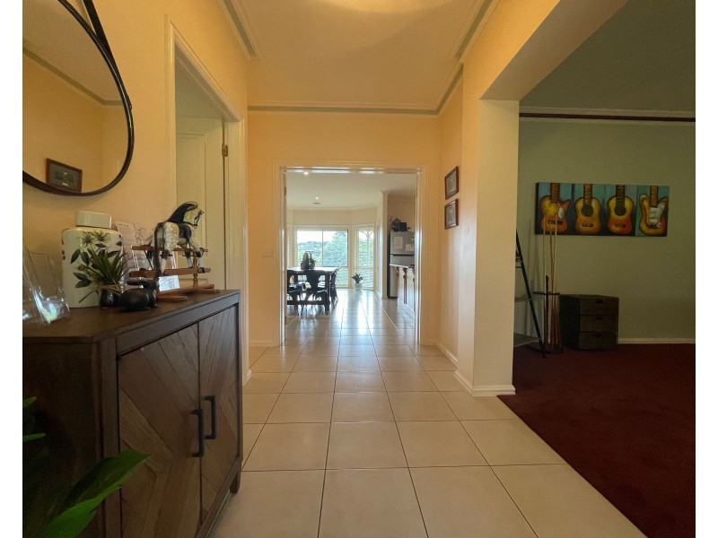 17 Ford Road, Emerald VIC 3782