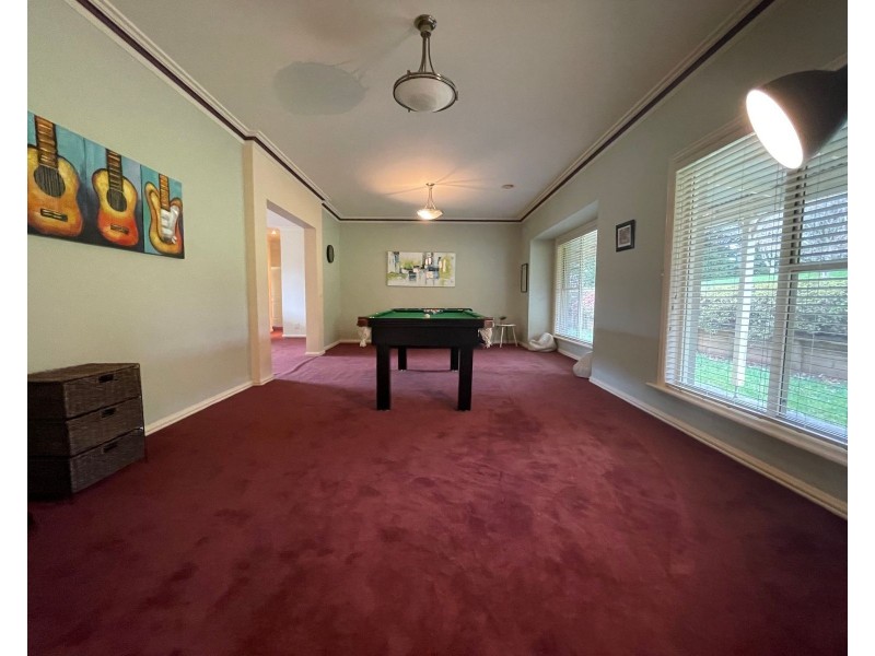 17 Ford Road, Emerald VIC 3782