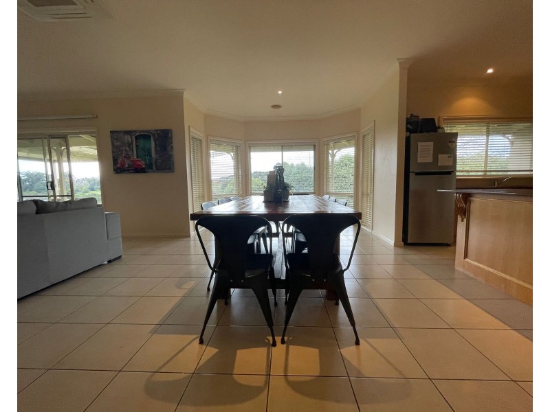 17 Ford Road, Emerald VIC 3782