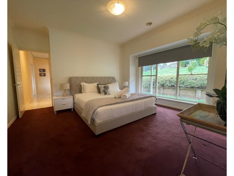 17 Ford Road, Emerald VIC 3782