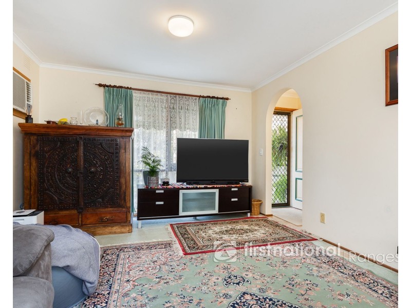 10 Devon Avenue, Cockatoo VIC 3781