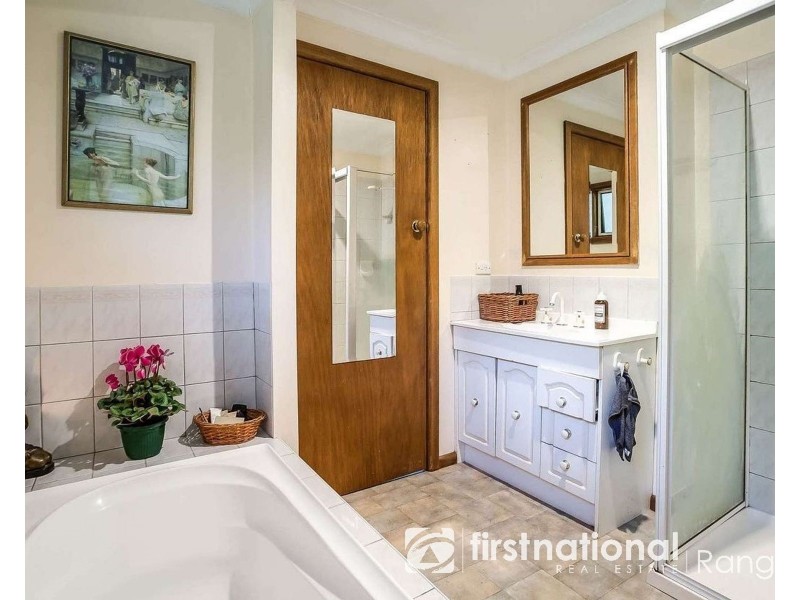 4 Cole Avenue, Belgrave VIC 3160