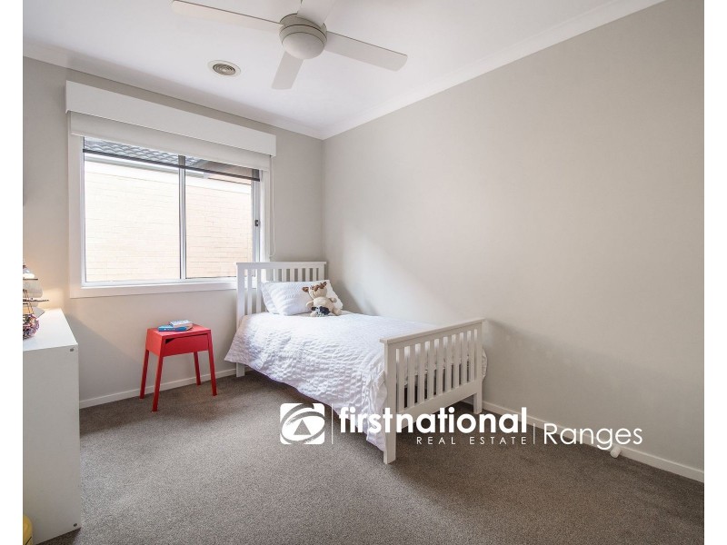 68 Evans Drive, Croydon VIC 3136