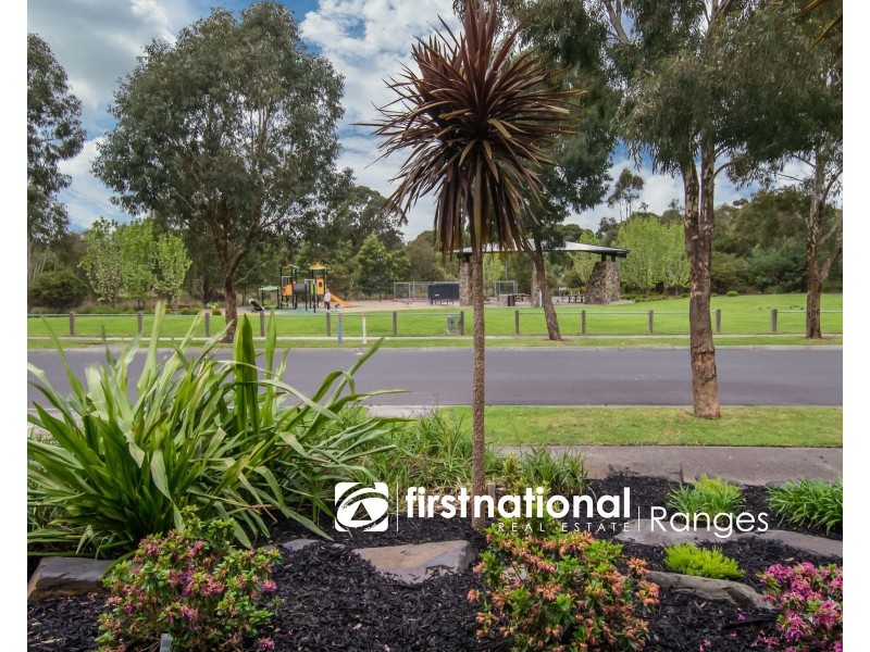 68 Evans Drive, Croydon VIC 3136